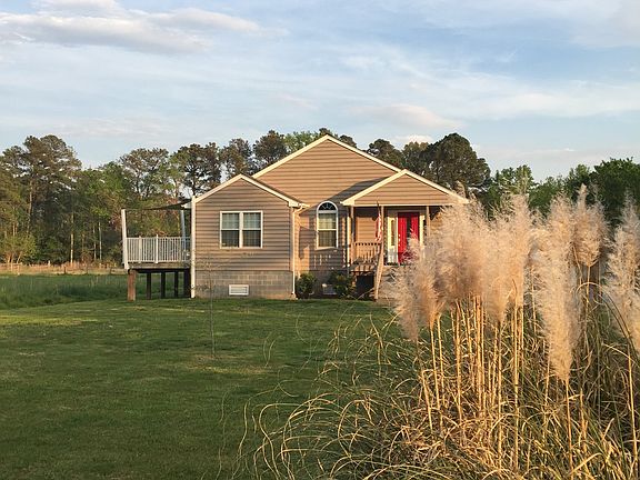 4th image of 226 Hansford Ln