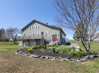 42 Trundy Rd, Cape Elizabeth, ME 04107