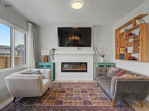 4th image of 28 Rosewood Way