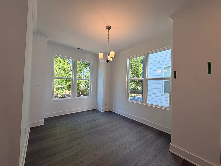 1344 Hamilton St — Photo 8