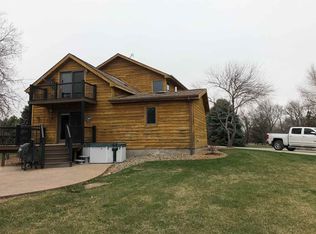 1901 S 37th St, Norfolk, NE 68701
