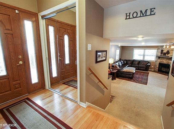 4th image of 808 Laramie Ave