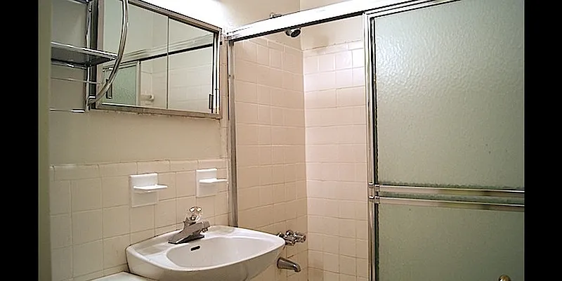 Rented by Town Residential | media 31