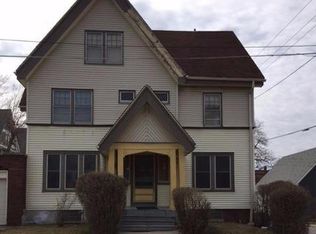 117 W Wright St, Milwaukee, WI 53212