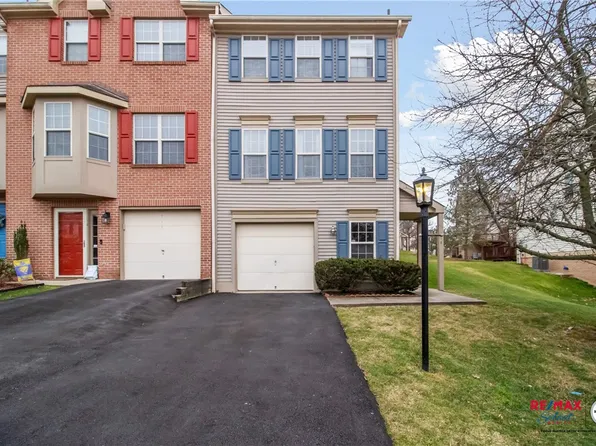 112 Hillvue Dr, Seven Fields, PA 16046