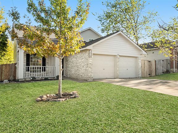 3rd image of 218 Crystal Knoll Blvd