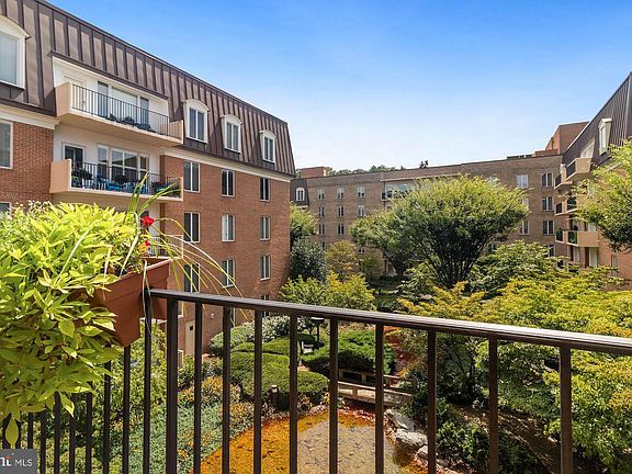 4th image of 8101 Connecticut Ave APT C-503