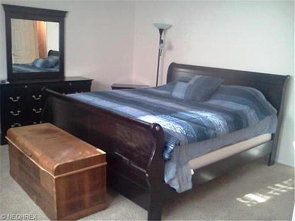 4th image of 4291 Bennington Blvd