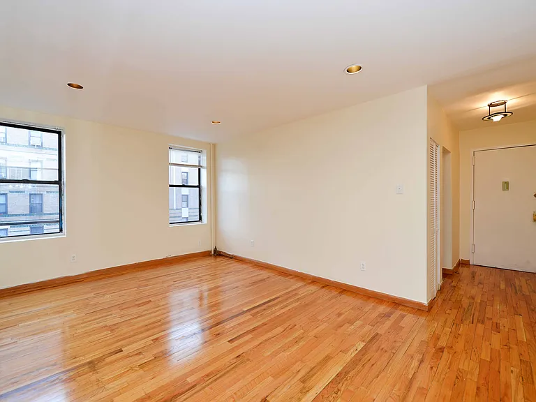 3111 Brighton 2nd St #303 — Photo 2