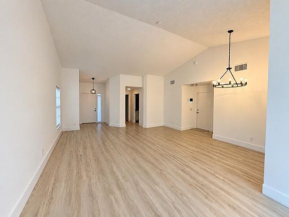 5th image of 9815 WATERMILL Circle #F