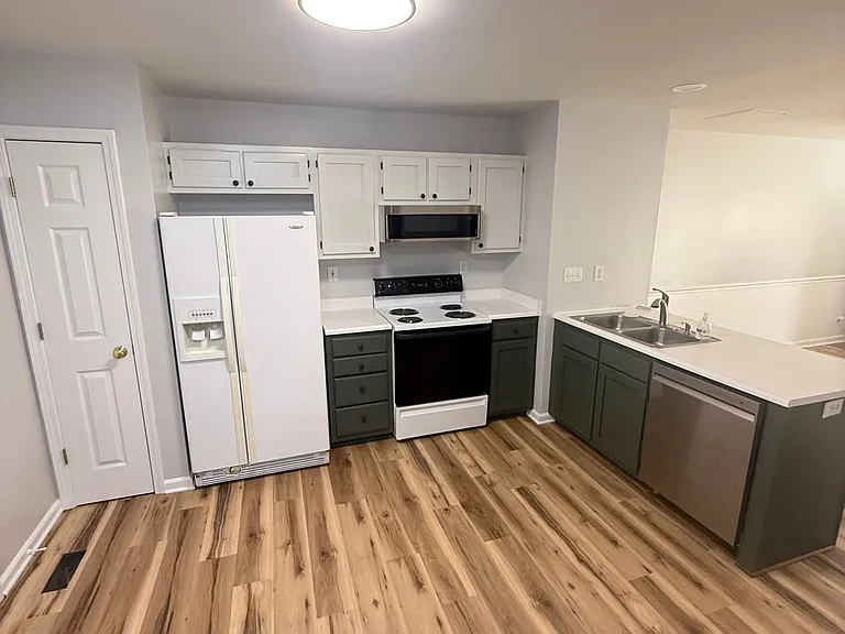 1510 Brenner Ave #1510 — Photo 6