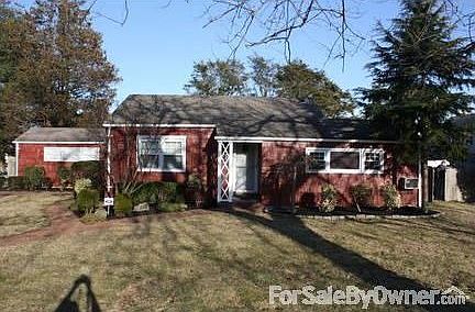 1st image of 542 Central Ave