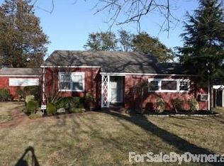 542 Central Ave, Massapequa, NY 11758