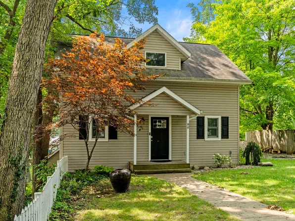 585 Eighty Lane Lake James, Fremont, IN 46737