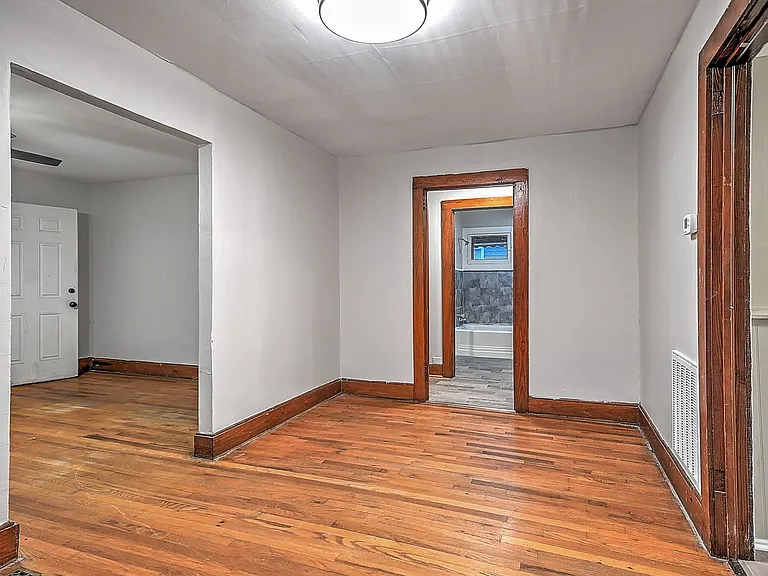 1630 Park St — Photo 12