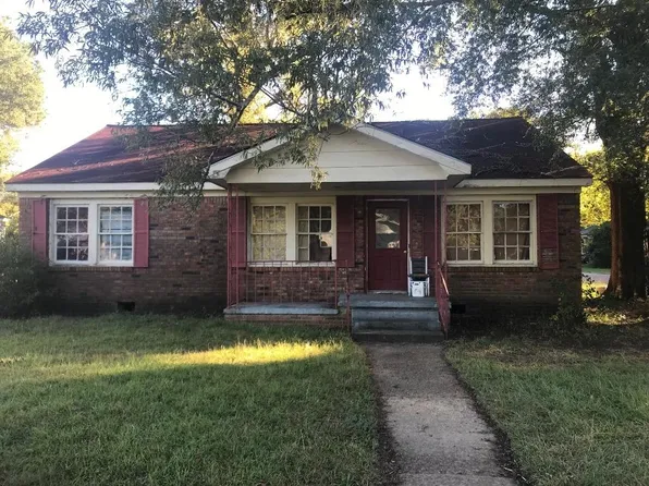 2602 5th Ave N, Columbus, MS 39701