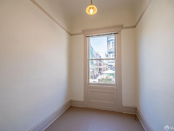 4th image of 545 Green St