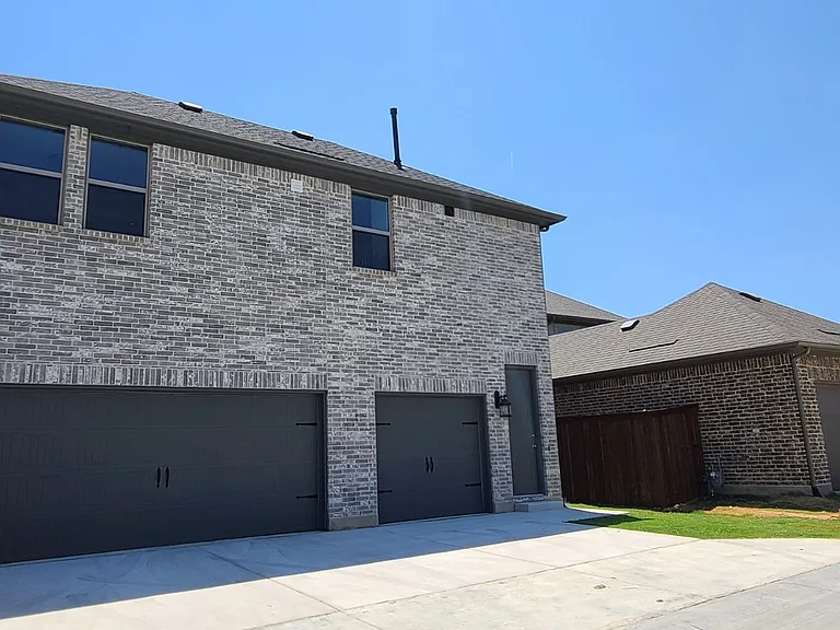 4408 Smokey Quartz Ln — Photo 11