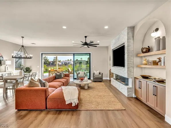 9917 Villa Ridge Dr, Las Vegas, NV 89134