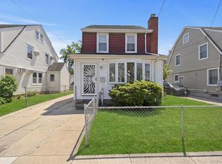 38 Fordham Street, Williston Park, NY