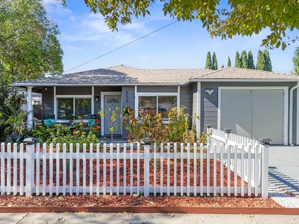 655 James St, Livermore, CA 94551