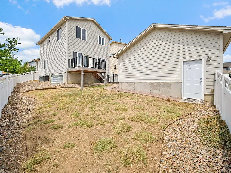 2211 Downend St — Photo 41