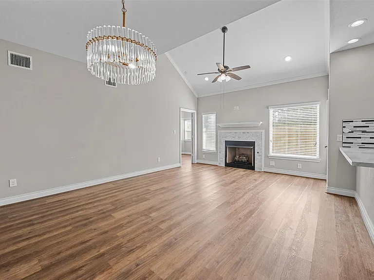 14603 Sanour Dr — Photo 10