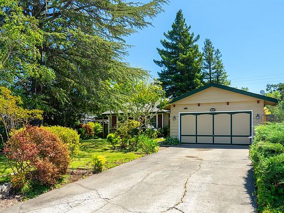 3rd image of 94 San Carlos Way