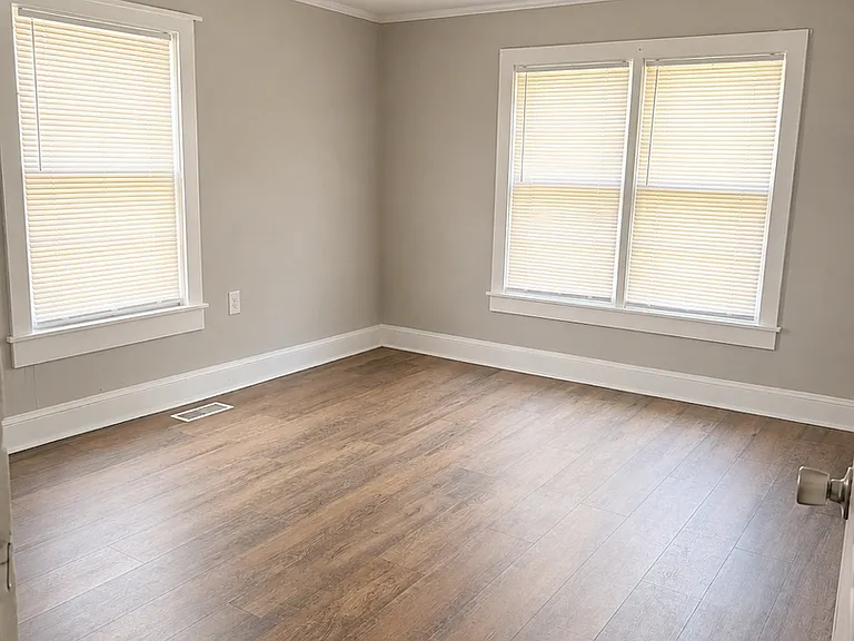 221 Neal St — Photo 9