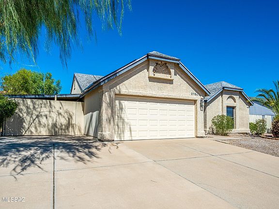 2nd image of 2784 W Highcliff Dr