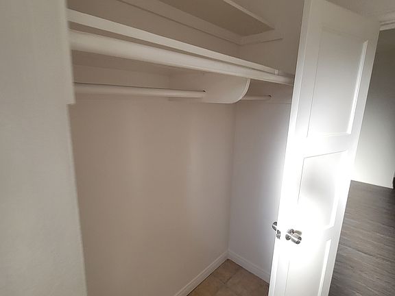 5th image of 2555 S Sepulveda Blvd #A