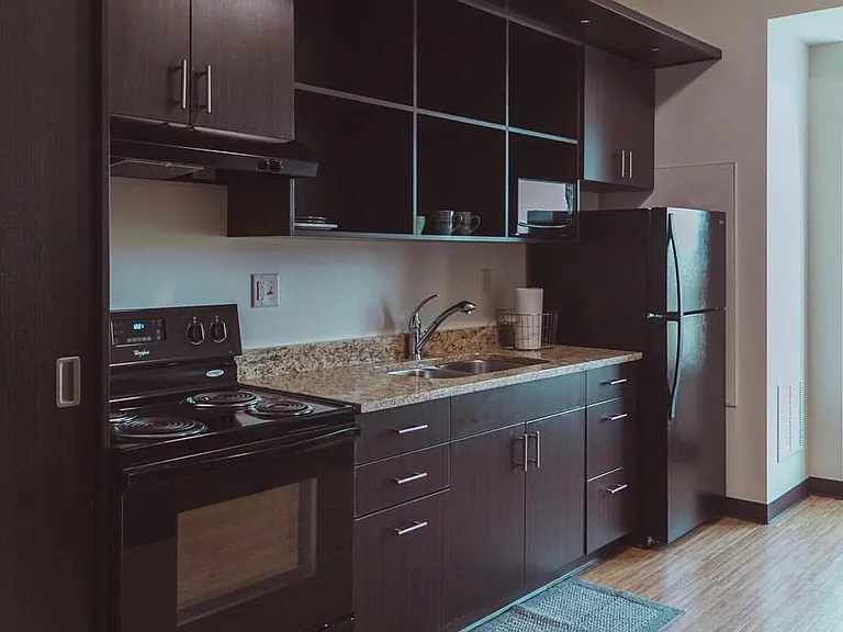 601 S Crouse Ave #908 — Photo 2