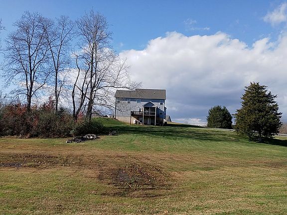 2nd image of 8304 Glendale Cir