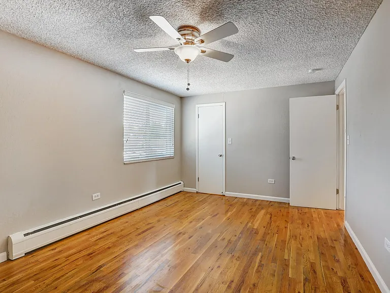 140 S Ogden St — Photo 18
