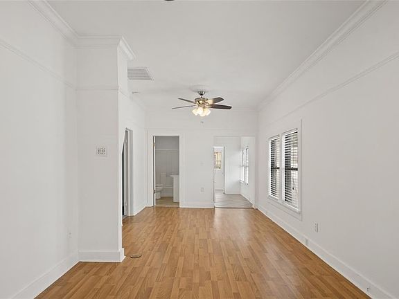 5th image of 1421 11th St