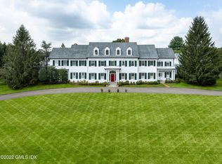 428 Round Hill Rd, Greenwich, CT 06831