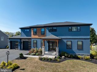 140 Pepperberry Ln, State College, PA 16801