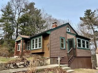23 Moulton St, Middleboro, MA 02346
