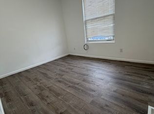 706 Washington Ave #1, Philadelphia, PA