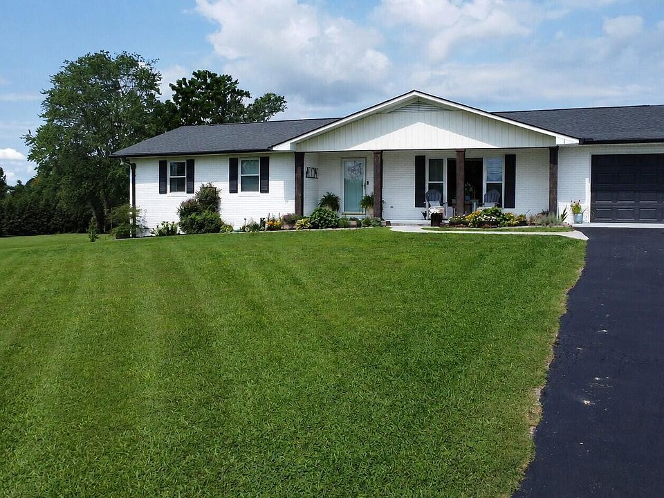 1st image of 1679 Brookview Dr