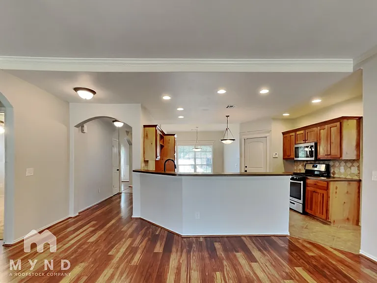20370 E 49th St S — Photo 5