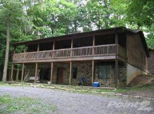 320 Hummingbird Rd, Buncombe, IL 62912