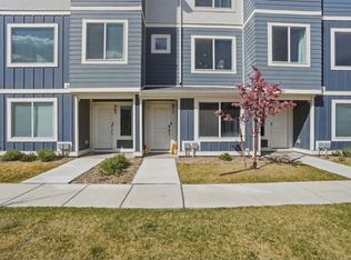 971 E Citadel Ln, Saratoga Springs, UT 84045