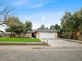 4015 W Vassar Ave, Visalia, CA 93277