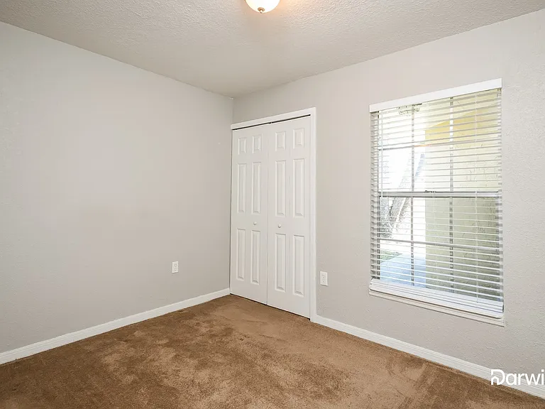 935 Whisper Lake Dr — Photo 13