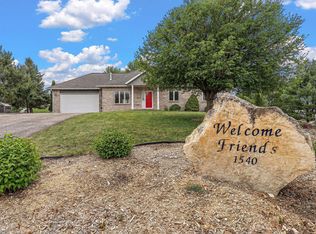 1540 Dutch Heritage Ln, Baldwin, WI 54002