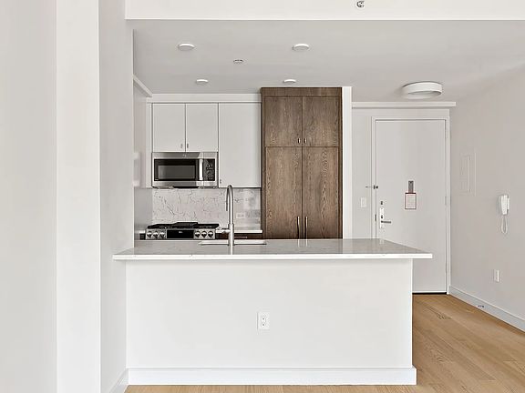 5th image of 55 W 25th St APT 10F