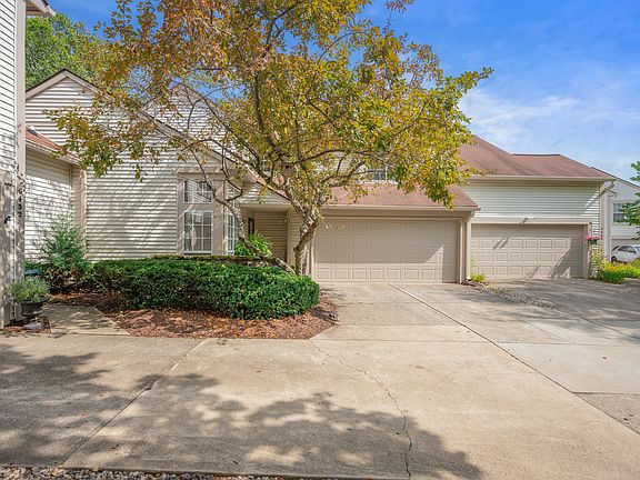 3rd image of 6456 Bay Vista Ct