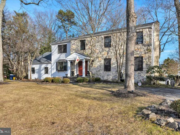 26 Wilderness Dr, Voorhees, NJ 08043