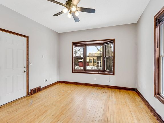 3rd image of 2824 Harriet Ave #1